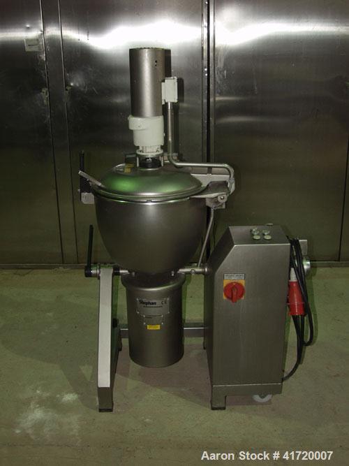 Used Stephan UM 60 E/S Universal Mixer/Cutter. Stainless steel, capacity 15.9 gallons (60 liters), mixing speeds 1500/3000 rpm, 50 hz. Built in 1995.