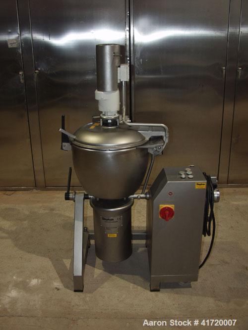 Used Stephan UM 60 E/S Universal Mixer/Cutter. Stainless steel, capacity 15.9 gallons (60 liters), mixing speeds 1500/3000 rpm, 50 hz. Built in 1995.