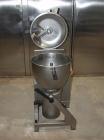 Used Stephan UM 60 E/S Universal Mixer/Cutter. Stainless steel, capacity 15.9 gallons (60 liters), mixing speeds 1500/3000 rpm, 50 hz. Built in 1995.