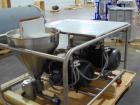 Admix Fast Feed Mixer Model 575 with 3.4 Cu Ft Hopper