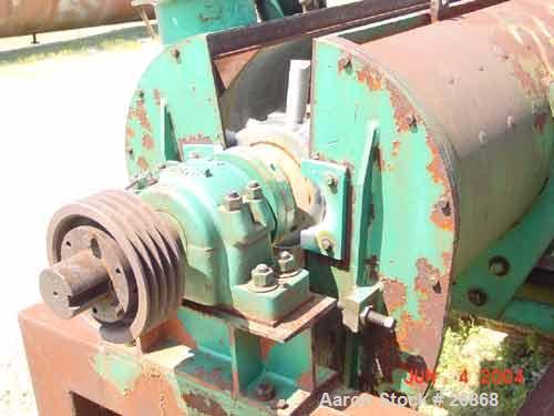 Used Strong Scott "Super" Turbulizer, Model TCJH-20, Chrome. 20" diameter x 55" long chamber. Approximate 10" diameter shaft with (4) rows of (14) 304 stainless steel single edge blades. Open clamshe...