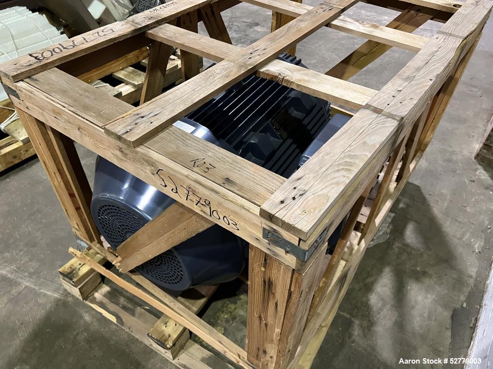 Unused- Leeson Globetrotter 100 HP Motor, Model UH 444TTFCD6086BB I. Rated 100hp (75kW) at 3/60/230/460 volt, 1190 rpm. Rated 75hp (56 kW) at 3/50/190/380 volt, 990 rpm. Cat# GT1047A. Frame 444T. Typ...