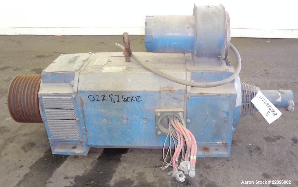 Used Reliance DC Motor. 150hp, 500 volts, 1750/2000 rpm. Frame LC32J2ATY. ID#1KSK09406J-QS. Includes an 8 belt sheave. Last used on a 110mm twin screw extruder.