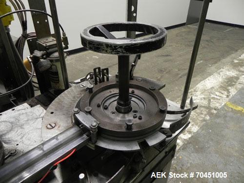 Used Haumiller Stainless Steel (6) Pocket Spray Tip Applicator. Single Hammer, 16” vibratory feeder bowl. Approximate 24” x 24” x 12” deep hopper. Allen Bradley Panel View 1000.