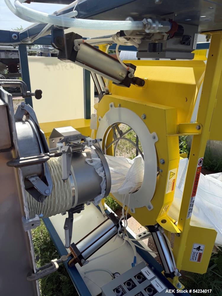 Used Flexicon Loader with ChainVey System.