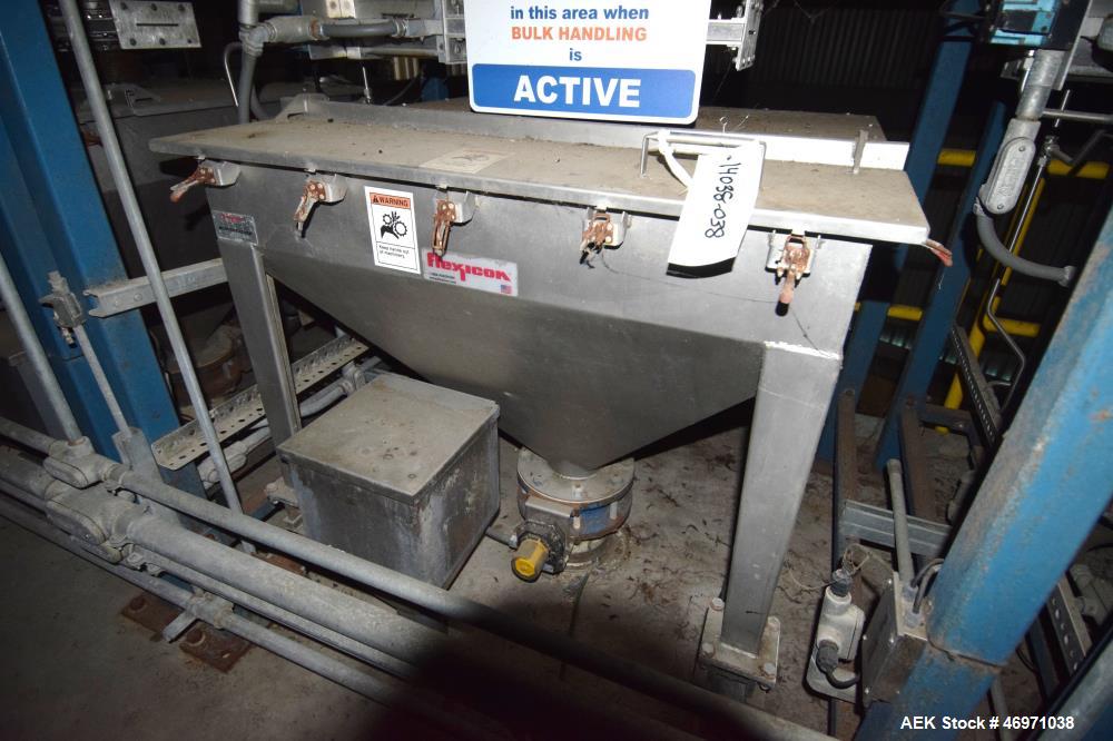 Used Flexicon BFH-C-X Half Frame. Includes (2) air operated bag holders, (1) Tele-Tube telescoping tube, (1) Salina Vortex slide valve, (1) Flexicon hopper, (1) ball valve. Mounted on a carbon steel ...