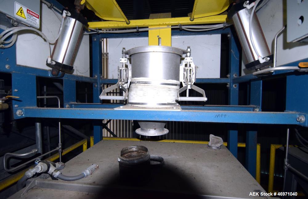 Used Flexicon BFH-C-X Half Frame. Includes (2) air operated bag holders, (1) Tele-Tube telescoping tube, (1) Salina Vortex slide valve, (1) Flexicon hopper, (1) ball valve. Mounted on a carbon steel ...