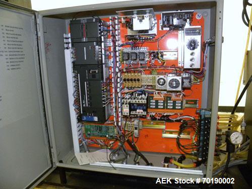Used Automated Packaging Autobag SP-100 Side Pouch Sealer. Bag size range: length 3" to 18", width 2.63" to 20". Bag thickness: 1.5 to 4.0 mil. Pass through up to 5". 1/60/110V. SPM-100 bag sealer. M...