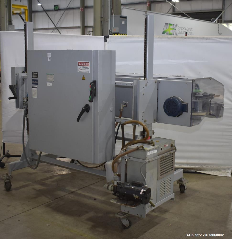 Used Bosch Model S-CH-S High Speed Heavy Duty Continuous Band Sealer. Designed to seal bulk bags at speeds from 30 - 75 feet per minute. Capable of handling heat sealable films up to 8 mil. gusseted ...
