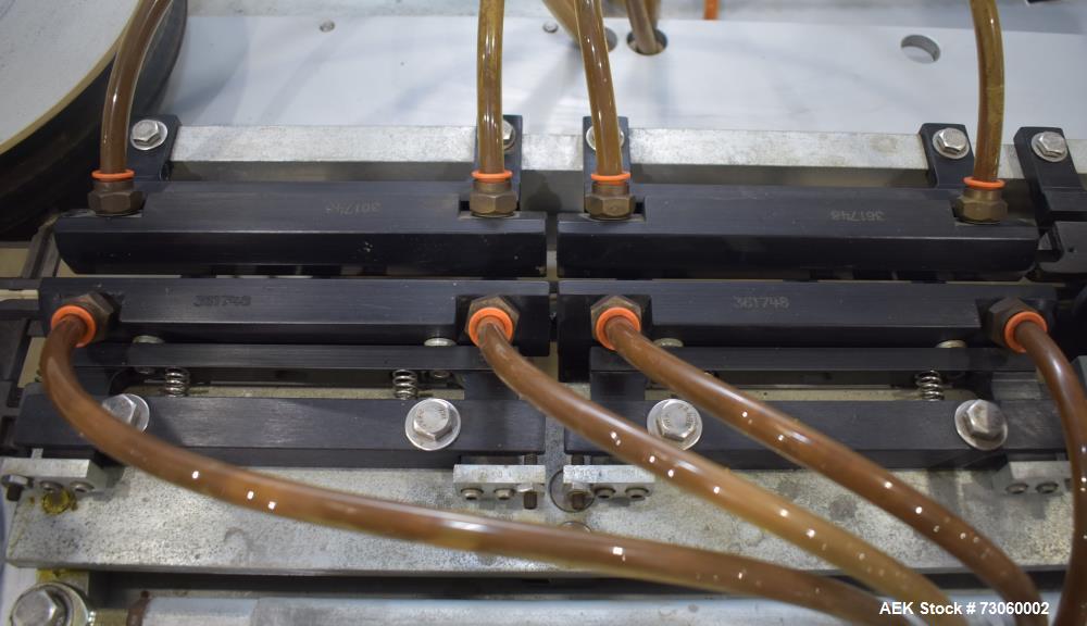 Used Bosch Model S-CH-S High Speed Heavy Duty Continuous Band Sealer. Designed to seal bulk bags at speeds from 30 - 75 feet per minute. Capable of handling heat sealable films up to 8 mil. gusseted ...