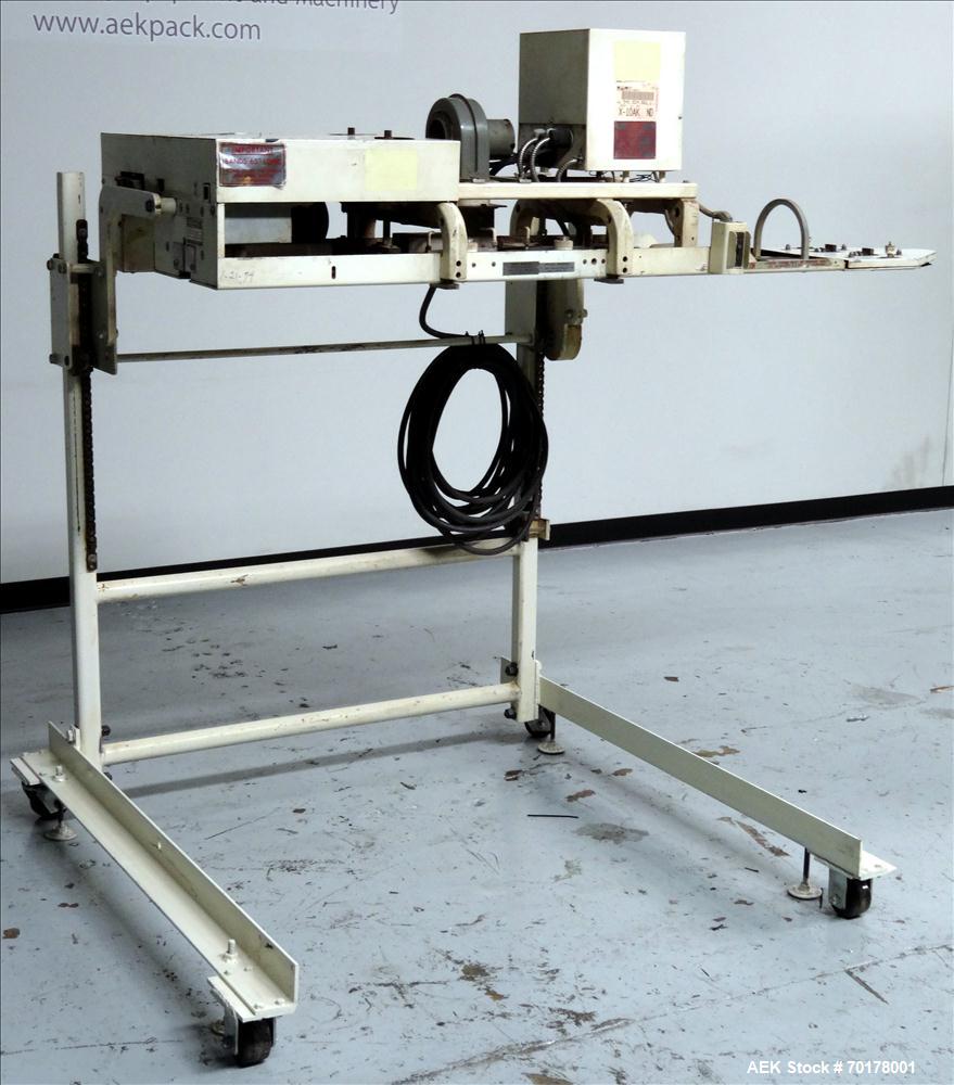 Used Doboy Model CBS-CH Continuous Band Sealer. Machine can perform at variable speeds from 300" - 425" per minute. The CBS-CH is chain fed for high volume, continuous production. Machine has a maxim...
