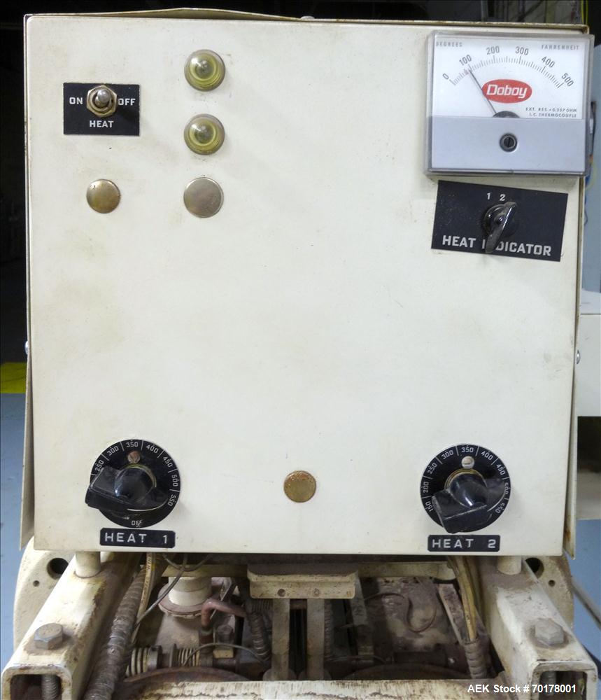 Used Doboy Model CBS-CH Continuous Band Sealer. Machine can perform at variable speeds from 300" - 425" per minute. The CBS-CH is chain fed for high volume, continuous production. Machine has a maxim...