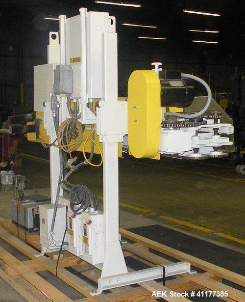 Used Doboy Hot Melt Glue Pinch Bottom Bag Sealer, Model CHG-HD. Capable of speeds up to 100 bags per minute. Machine operates right to left. Runs a double fold design with a bag size range: 3 to 20 l...