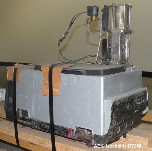 Used Doboy Hot Melt Glue Pinch Bottom Bag Sealer, Model CHG-HD. Capable of speeds up to 100 bags per minute. Machine operates right to left. Runs a double fold design with a bag size range: 3 to 20 l...