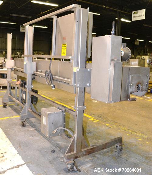 Used Doboy GS1000 double fold glue sealer capable of speeds up to 85 feet per minute. High Speed Heat Sealer for paper bags has two 3/4" folds for a strong sift proof closure. Has a Nordson Hot Melt ...