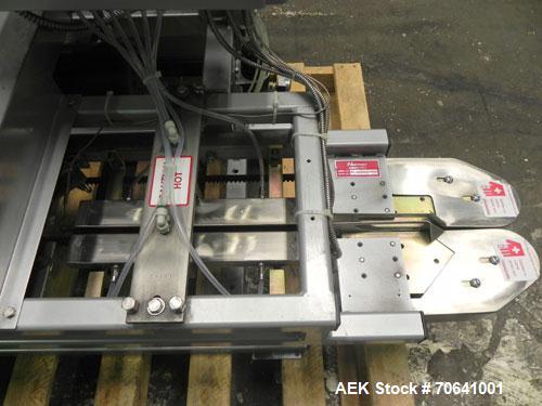 Unused- Hamer Model 500 HS Hot Air Bag/Pillow Sealer. The model 500 HS is designed for sealing pillow style or bottom gusset pre-made polyethylene bags up to 8 mils in thickness. Standard DC variable...