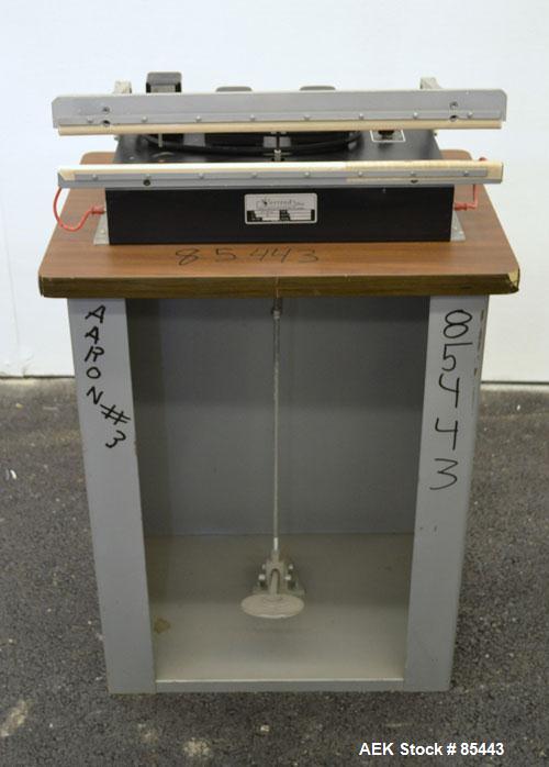Used Vertrod Thermal Horizontal Impulse Heat Sealing Machine, Model 20A/CAB. Approximate 21" long x 1/2" wide seal area.Manually adjustable heat setting, 1/60/115/120 Volt, 960 Watt. Foot pedal opera...