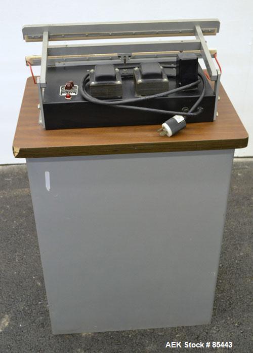 Used Vertrod Thermal Horizontal Impulse Heat Sealing Machine, Model 20A/CAB. Approximate 21" long x 1/2" wide seal area.Manually adjustable heat setting, 1/60/115/120 Volt, 960 Watt. Foot pedal opera...