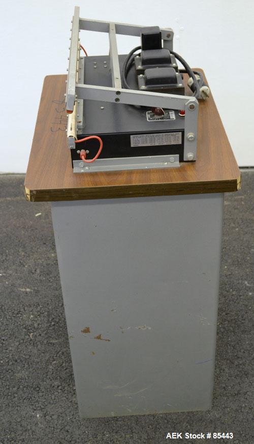 Used Vertrod Thermal Horizontal Impulse Heat Sealing Machine, Model 20A/CAB. Approximate 21" long x 1/2" wide seal area.Manually adjustable heat setting, 1/60/115/120 Volt, 960 Watt. Foot pedal opera...
