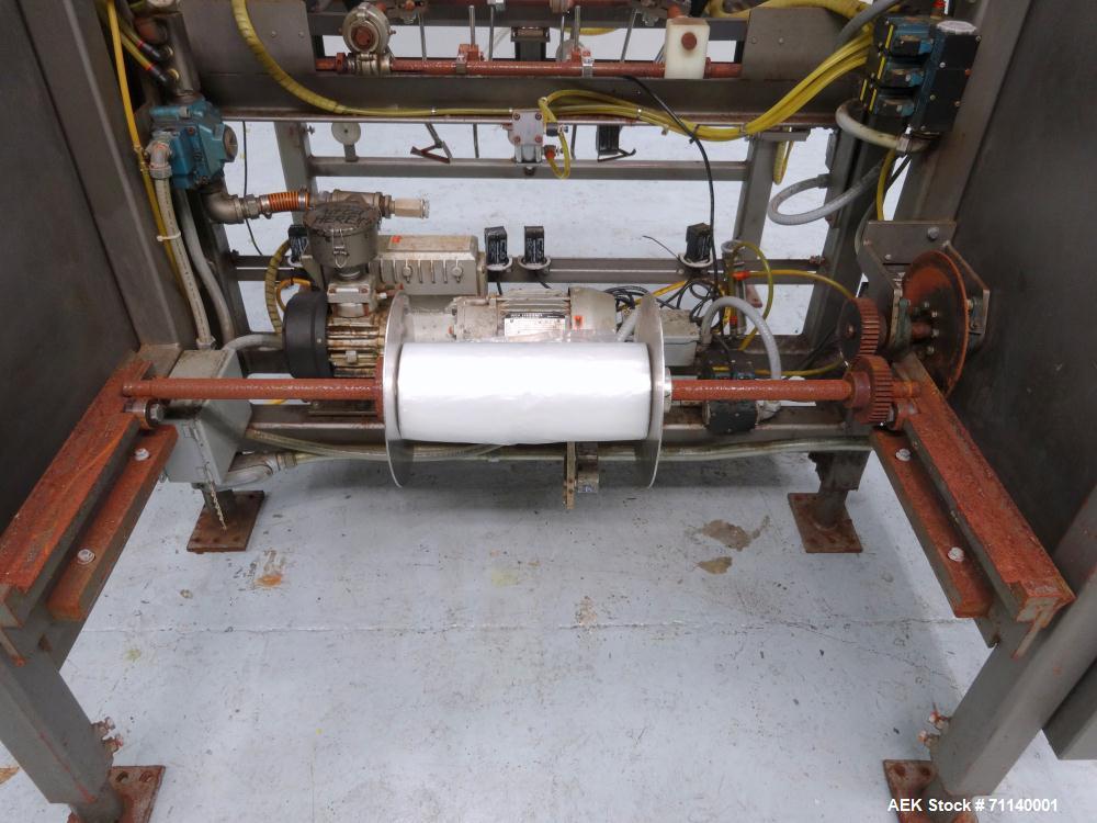Used Pearson Model Y1928 Bag-In-Box Inserter