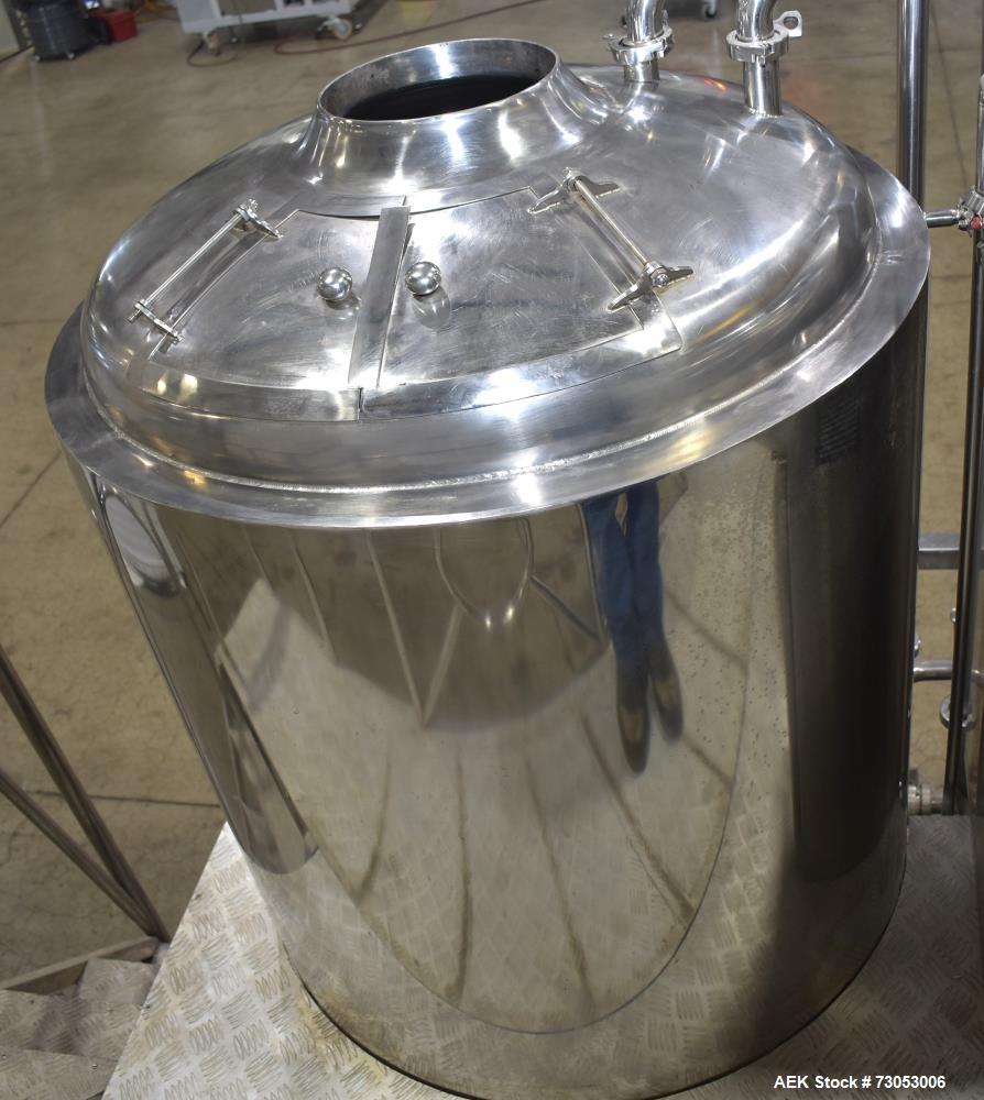 Used- Allied Beverage Tanks Complete 3.5 BBL S/S Brewhouse System . With 3.5 BBL Mash Tun/Brew Kettle. 32 in Interior Diamet...