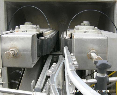 Used Bevco Low Level Bottle Gripper Air Rinser/ Inverter, Model 600, 304 stainless steel. Approximately 400 bottles per minute. Unit is on 12' centers from centerline of wheel to centerline, maximum ...