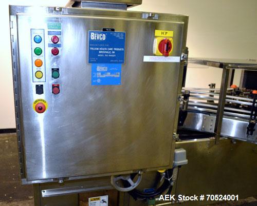 Used Bevco Model M150R Ionized Air Bottle Rinser. Machine can operate at speeds of up to 150 bottle per minute. Is a 2 speed function machine. Has vacuum manifold. Machine uses ionized air. 3/60/460V...