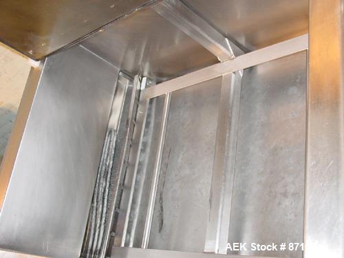 USED: Sonic Systems top load ultrasonic bottle cleaner, model 703R, stainless steel. Chamber 3' wide x 29" long x 15" deep. Hinged top cover. 1/60/120/240. Hot and cold water inelts, temp control, ti...