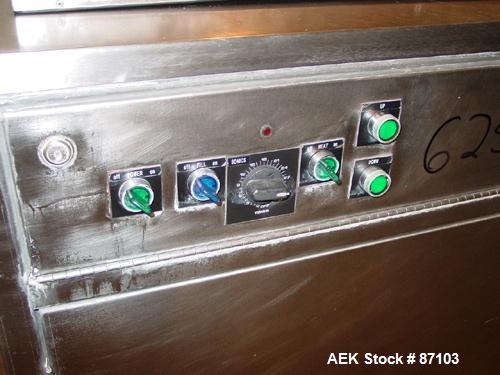 USED: Sonic Systems top load ultrasonic bottle cleaner, model 703R, stainless steel. Chamber 3' wide x 29" long x 15" deep. Hinged top cover. 1/60/120/240. Hot and cold water inelts, temp control, ti...