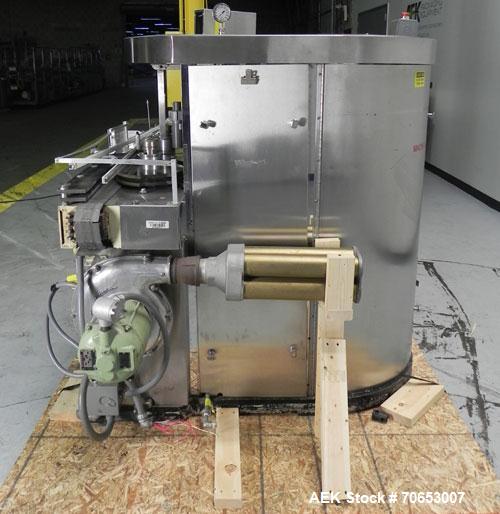 Used U.S. Bottlers Machinery Model Sanitair Cleaner DS-8 Rotary Air Bottle Cleaner capable of speeds up to 150 containers per minute. Uses a dual-stage cleaning process. Has duplex cleaning station c...