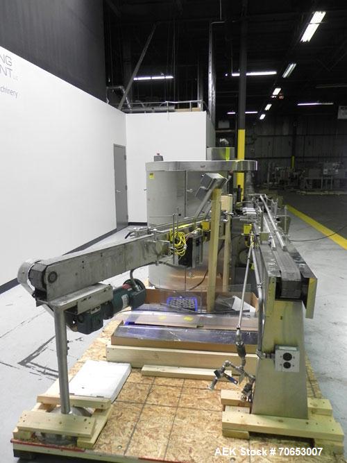 Used U.S. Bottlers Machinery Model Sanitair Cleaner DS-8 Rotary Air Bottle Cleaner capable of speeds up to 150 containers per minute. Uses a dual-stage cleaning process. Has duplex cleaning station c...