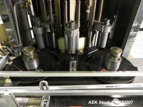 Used U.S. Bottlers Machinery Model Sanitair Cleaner DS-8 Rotary Air Bottle Cleaner capable of speeds up to 150 containers per minute. Uses a dual-stage cleaning process. Has duplex cleaning station c...