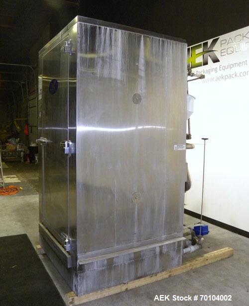 Used LVO Manufacturing Fully Automatic High Volume Pan and Rack Washer, Model RW1548G, Stainless Steel. Wash capacity 48 pans. Hinged front door. Wash area 31’’ wide x 42’’ deep x 77’’ high. Natural ...