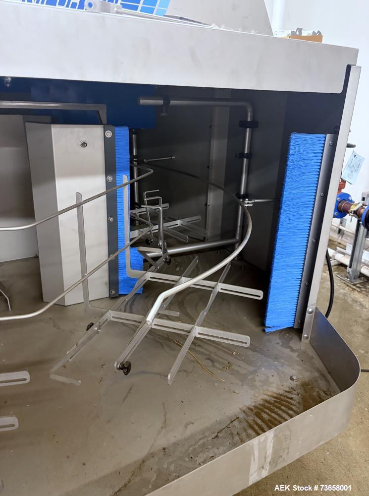 Used Unifortes UNI-BTC400.300 Carousel Tunnel Washer | Industrial Container Washing System
