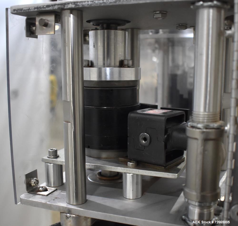 Used Dixie Twin Double Can Seamer, Model 25D-TWIN-AL. Capable of up to 30 cans per minute. Adaptable for closing containers from 2" to 4-1/4" diameter and up to 7" tall. Semi-automatic can seamer wit...