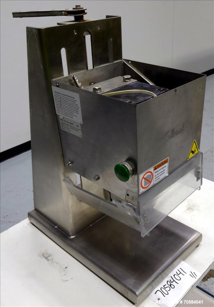 Used Edlund Model 625 Heavy Duty Air Powered Crown Punch Can Opener