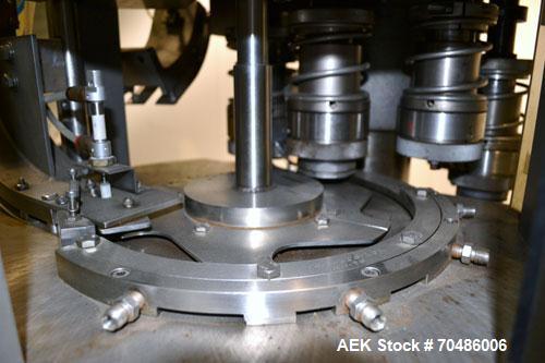 Used Alcoa Packaging Equipment 8 Head Rotary Chuck Capper, Model F-212-4. Capable of line speeds of 100 to 440/minute. Maximum container diameter 4.312’’, height 5-14’’, pitch diameter stars 12’’. Se...