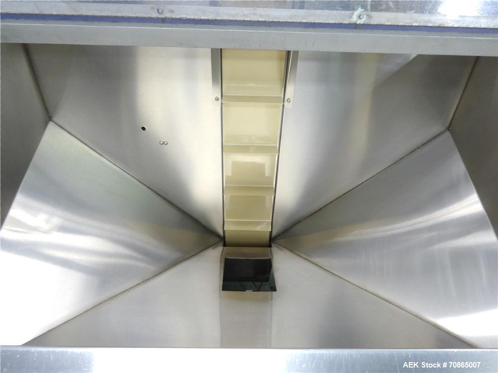 Used Stolberger Model CP 15-6 Rotary Chuck Capper