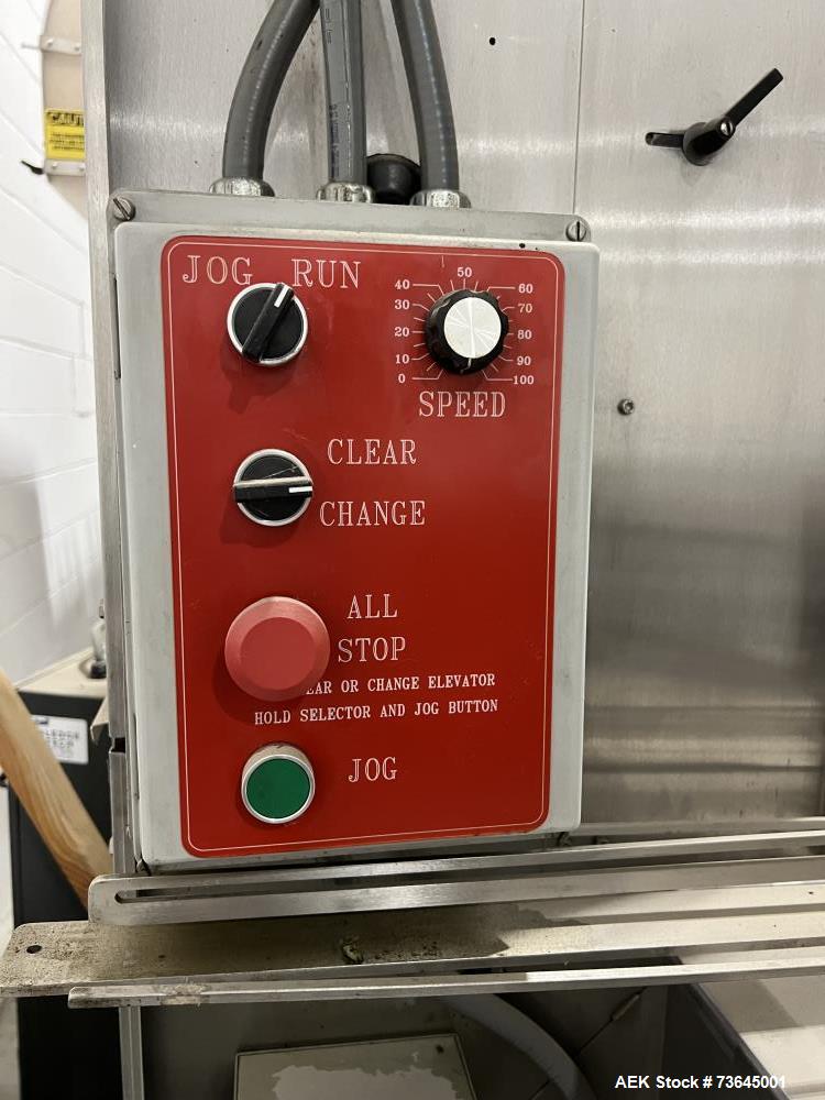 Used Pack West Royal 6 Technovolt Spindle Capper/Retorquer – High-Speed Bottle Capping System with Cap Elevator
