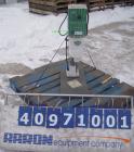 Used Swanmatic Cap Master Cap Tightener.Size range varies from 15-135 mm.Horizontally adjustable.Missing capper chuck.Driven by a 1/4 hp, 0/100 volt, 1800 rpm DC motor.Includes a Swan-Trol 120 capper...