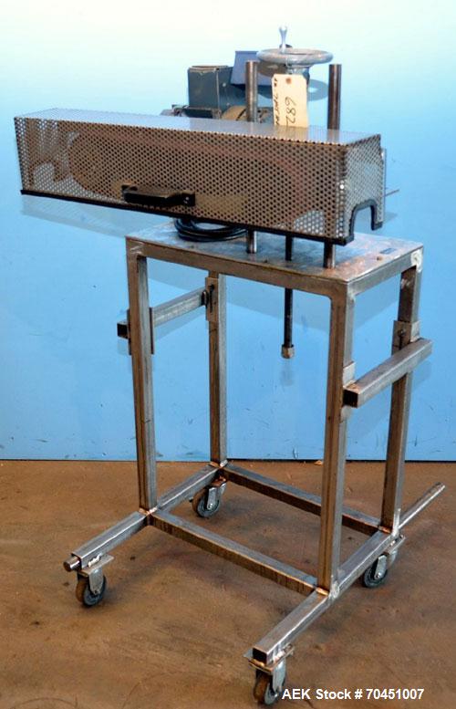 Used Johnson Nash Top Belt Compression Overcap Applicator.