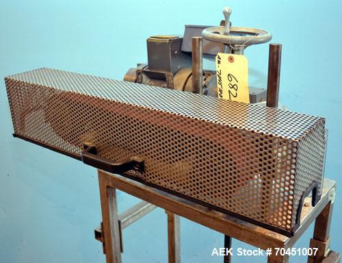 Used Johnson Nash Top Belt Compression Overcap Applicator.