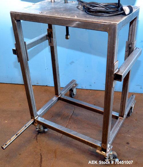 Used Johnson Nash Top Belt Compression Overcap Applicator.