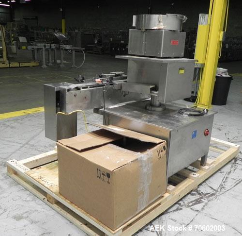 Used M&O Perry Model SPS Vacuum Stoppering Machine