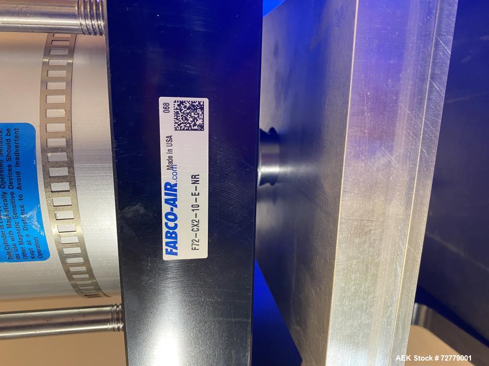 Used Convectium 710 Captain Capping Machine