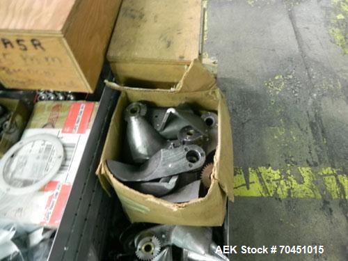 Used Anderson 8 Head Rotary Pump Placer and Crimper for fragrance, perfume and cologne. Aluminum body fragrance finger pump sprayers crimped to glass containers. Has PMC model MM36 valve stem sorter ...