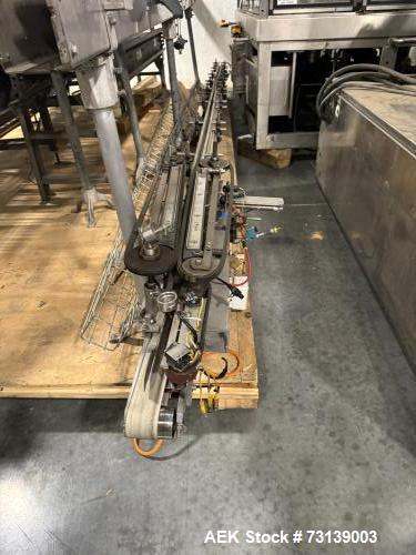Mengibar Model CR8TP165 Trigger Spray Pump Placer and Inserter.