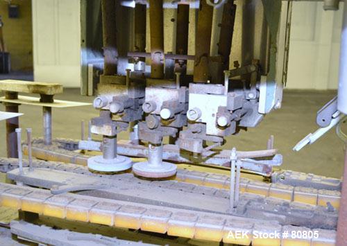 Used Resina Model U-30 Inline Quill Style Capper. Manufacturer rates at up to approximately 250 caps per minute on 13 mm to 38 mm or 43 mm to 70 mm cap size ranges, depending on change parts. This mo...