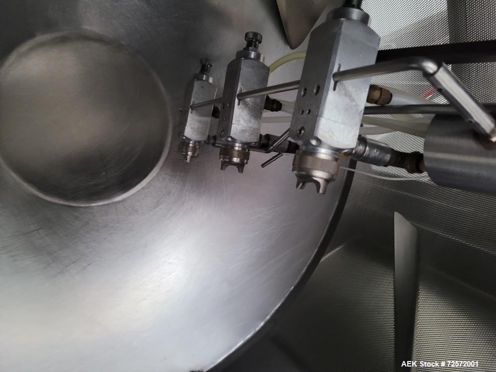 Used Resina Model U40 Automatic Inline Capper