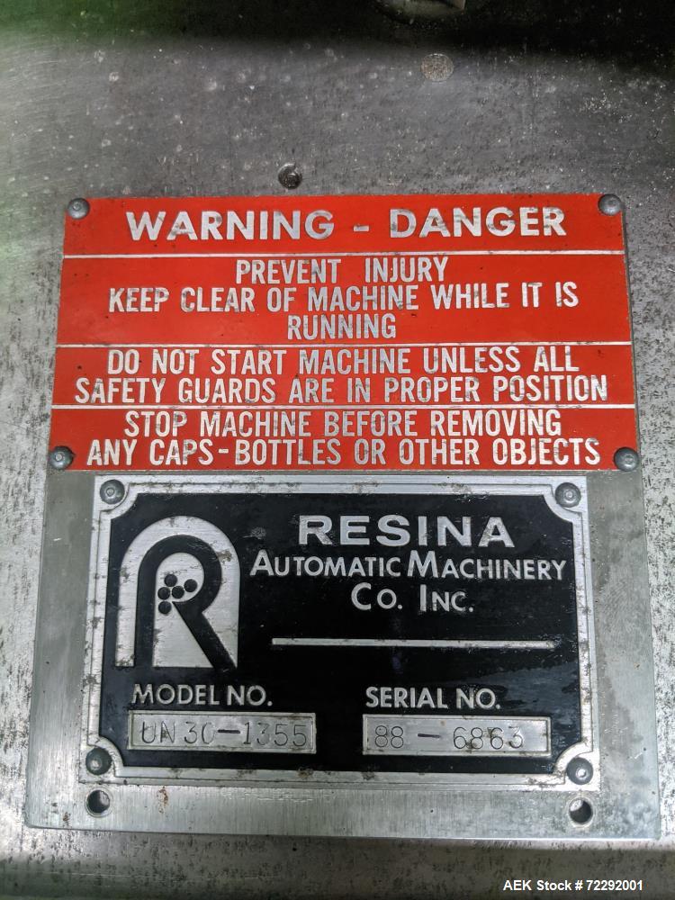Resina Capping Machine UN Automatic Inline Quill Screw Capper